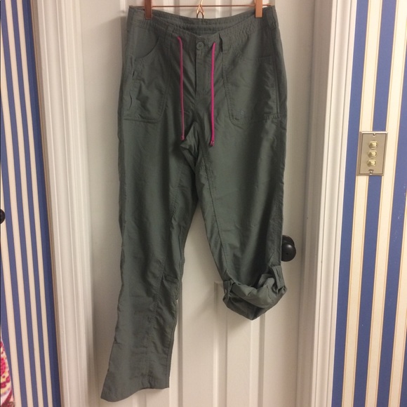 Women’s Northface adjustable-length hiking pants - Picture 1 of 4
